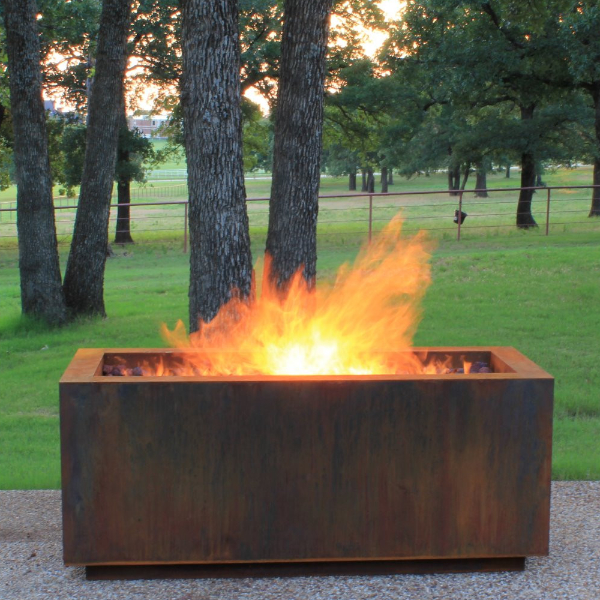 ブーストファイヤー Basa Fia Steel Gas Fire Pit | Woodland Direct