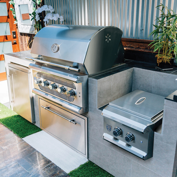 American Made Grills Muscle BuiltIn Hybrid Grill 36" Woodland Direct